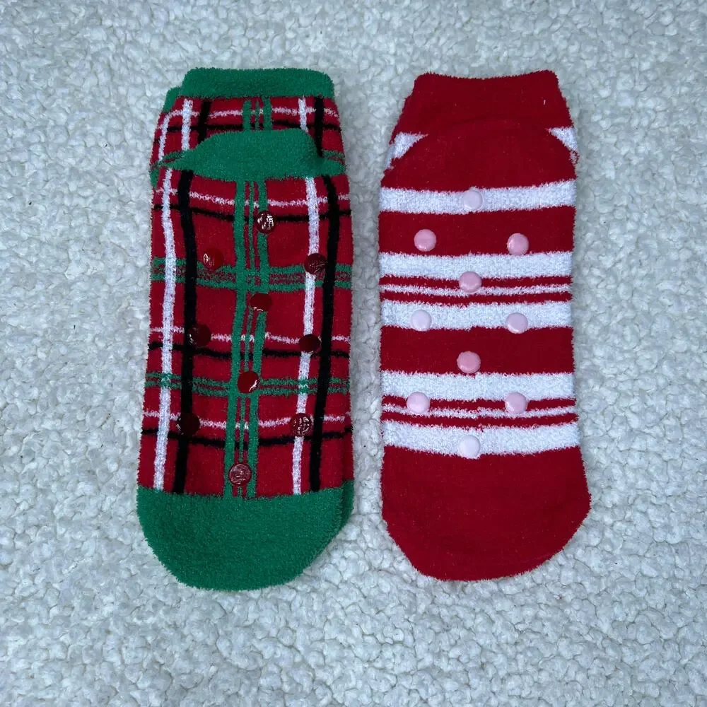 Holiday Socks Red and Green Ankle